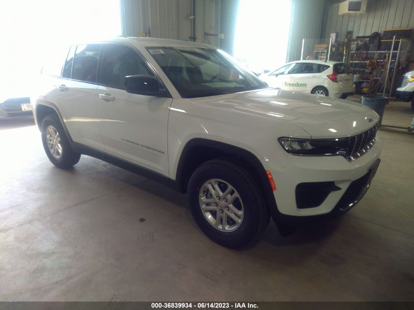 2023 JEEP GRAND CHEROKEE LAREDO - 1C4RJHAG7P8870953