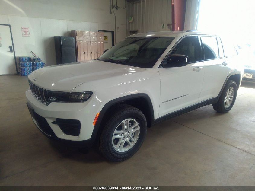 2023 JEEP GRAND CHEROKEE LAREDO - 1C4RJHAG7P8870953