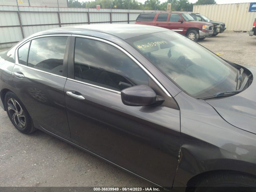 2017 HONDA ACCORD SEDAN LX - 1HGCR2F33HA039043