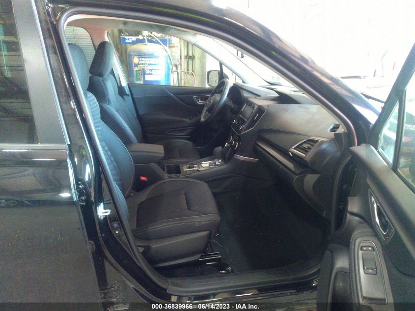 2022 SUBARU FORESTER PREMIUM - JF2SKAEC6NH499764