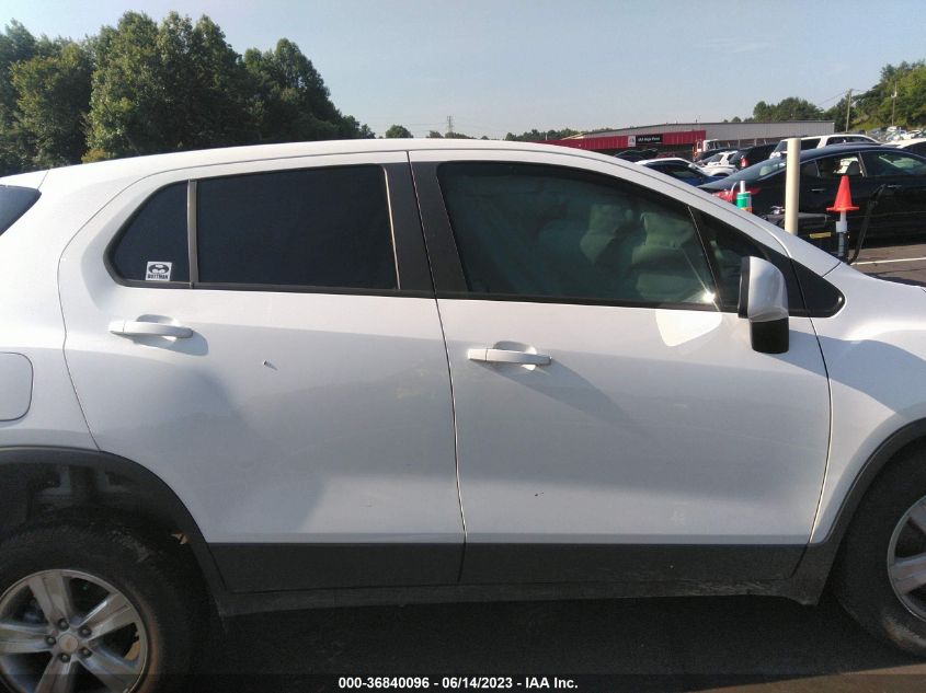 2022 CHEVROLET TRAX LS - KL7CJNSM8NB545413