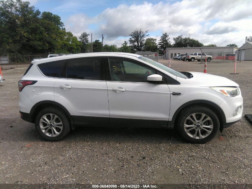 2017 FORD ESCAPE SE - 1FMCU9GD7HUD23508