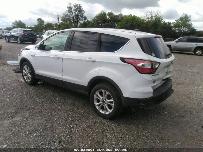 2017 FORD ESCAPE SE - 1FMCU9GD7HUD23508