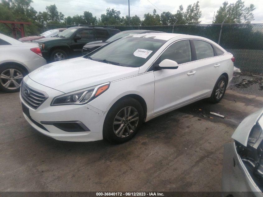 2016 HYUNDAI SONATA 2.4L SE - 5NPE24AFXGH330235