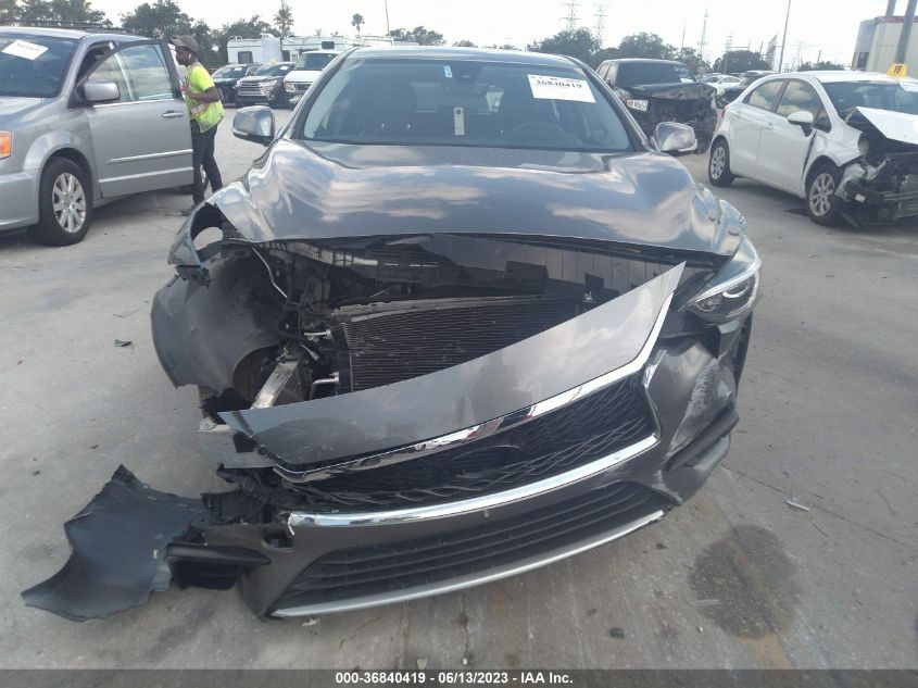 2017 INFINITI QX30 LUXURY SJKCH5CP3HA020550
