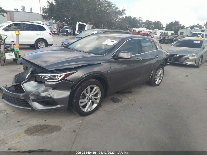 2017 INFINITI QX30 LUXURY SJKCH5CP3HA020550