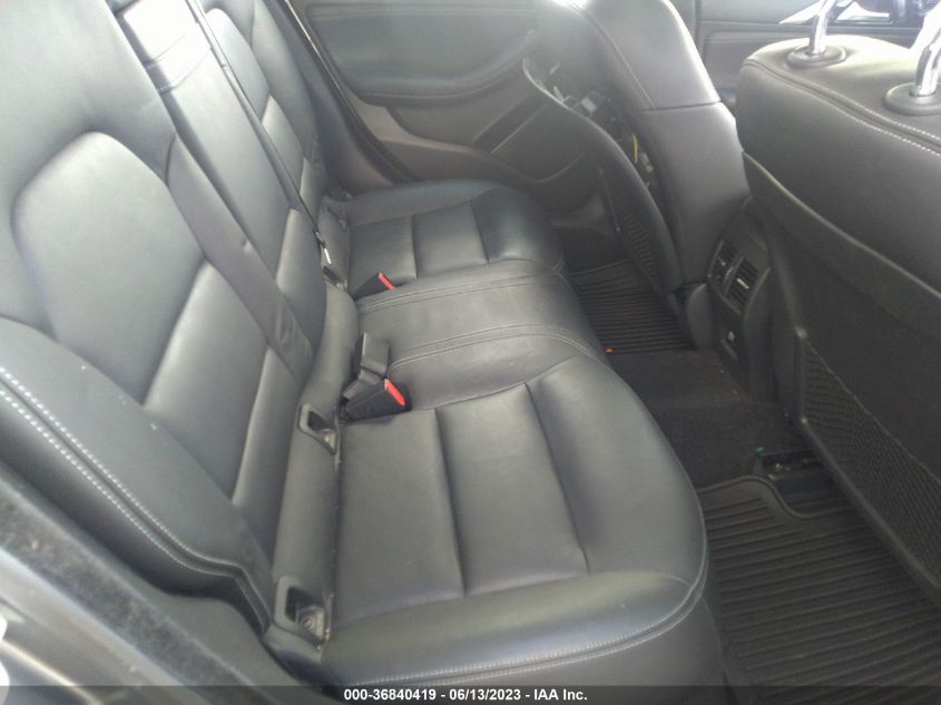 2017 INFINITI QX30 LUXURY SJKCH5CP3HA020550