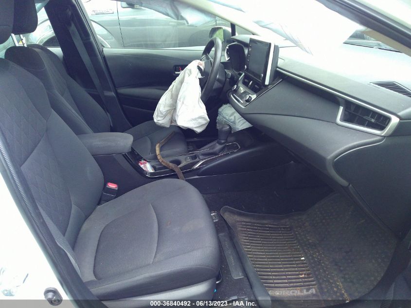 2020 TOYOTA COROLLA LE - JTDEPRAE6LJ081942