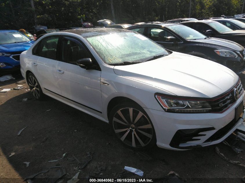 2018 VOLKSWAGEN PASSAT V6 GT - 1VWJM7A38JC051558