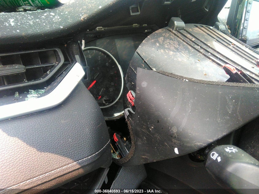 VIN 2T3H1RFV9KW043094 2019 TOYOTA RAV4 LE