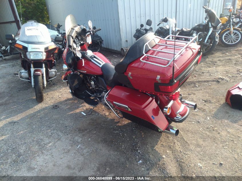 2011 HARLEY-DAVIDSON FLHTK 1HD1KEM1XBB603221