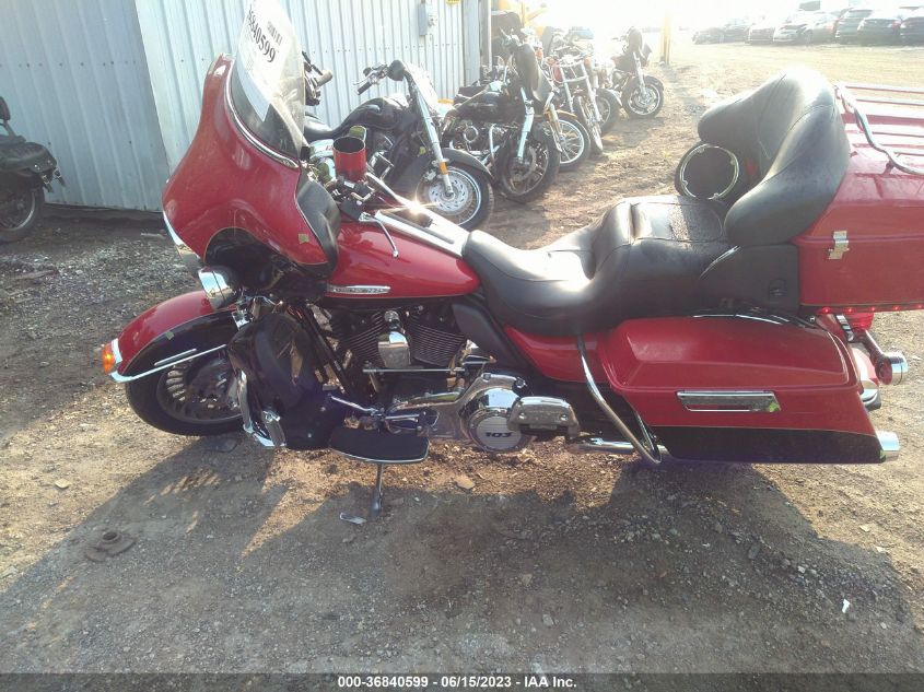 2011 HARLEY-DAVIDSON FLHTK 1HD1KEM1XBB603221