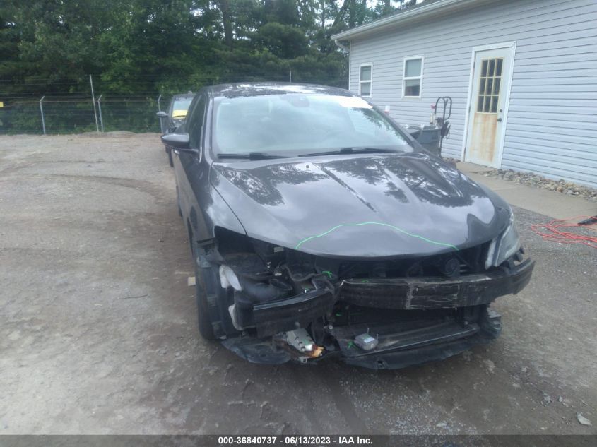 2015 CHRYSLER 200 C - 1C3CCCEG5FN665018