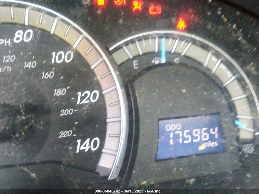 2013 TOYOTA CAMRY SE - 4T1BF1FK2DU687823