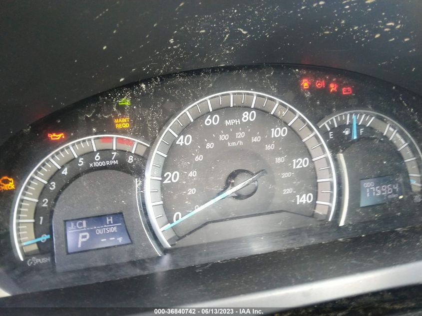 2013 TOYOTA CAMRY SE - 4T1BF1FK2DU687823