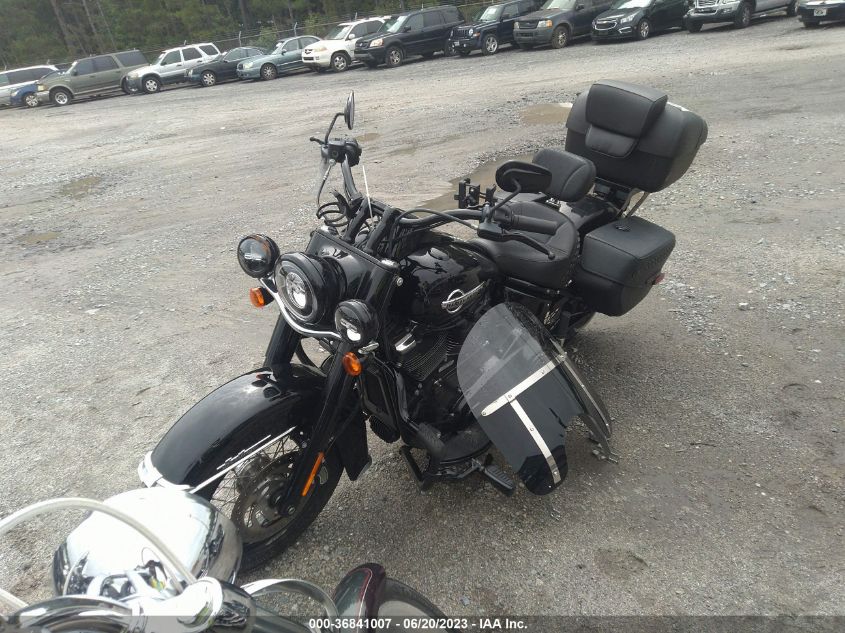 2019 HARLEY-DAVIDSON FLHCS 1HD1YBK27KB057602