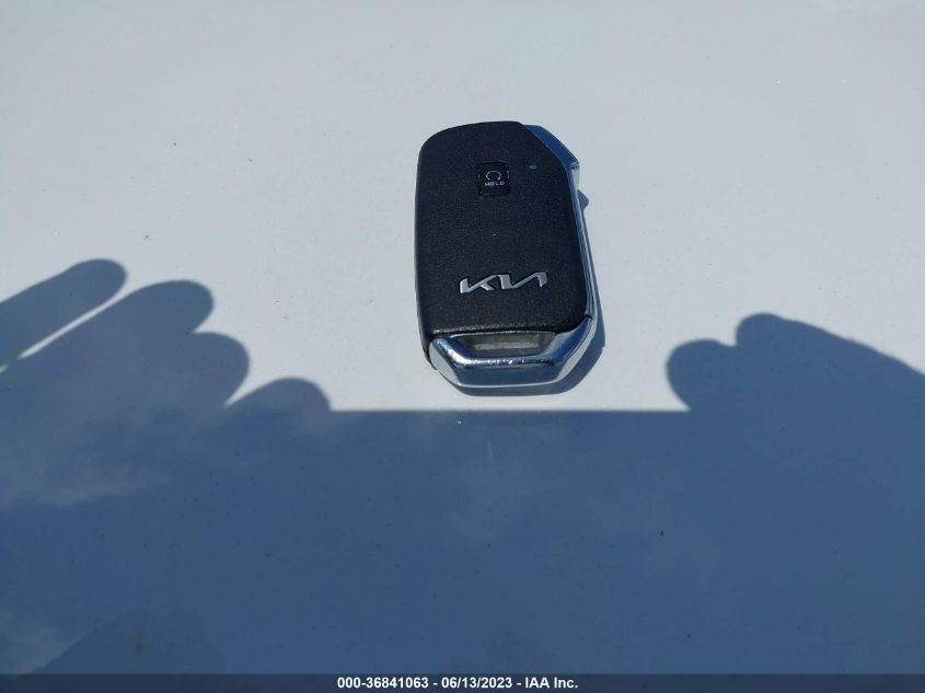 2022 KIA K5 LXS - 5XXG14J26NG162546