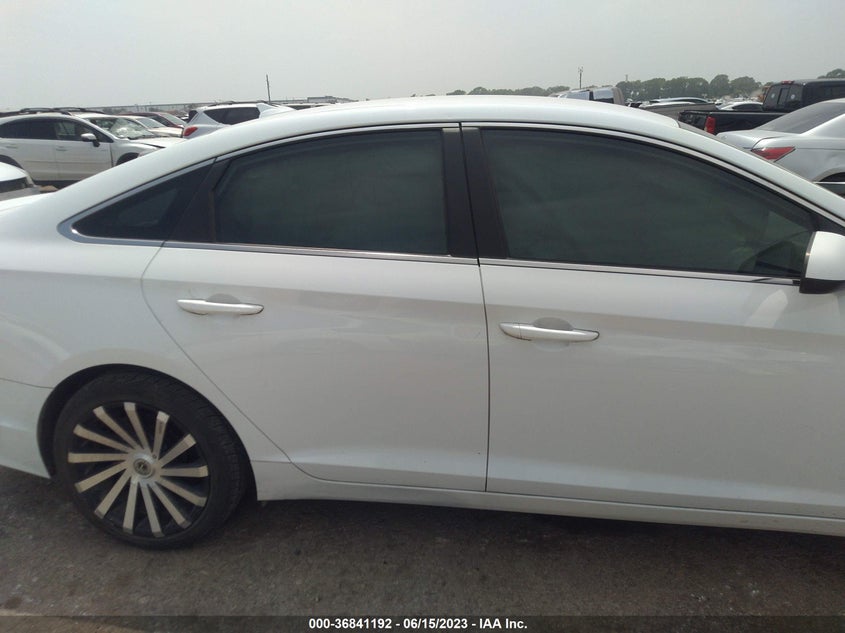 VIN 5NPE24AFXHH594105 2017 HYUNDAI SONATA 2.4L
