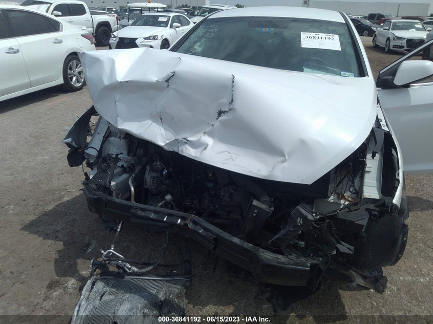 VIN 5NPE24AFXHH594105 2017 HYUNDAI SONATA 2.4L
