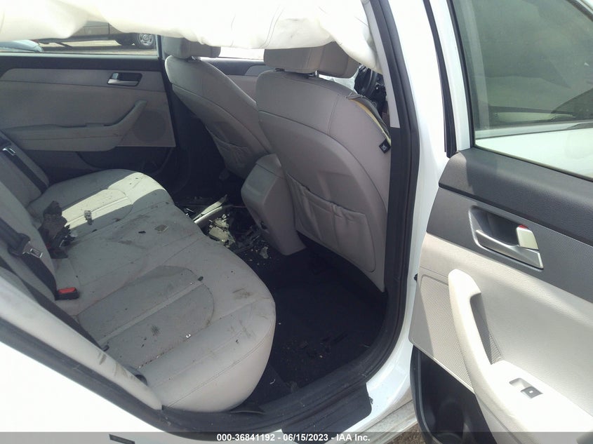 VIN 5NPE24AFXHH594105 2017 HYUNDAI SONATA 2.4L