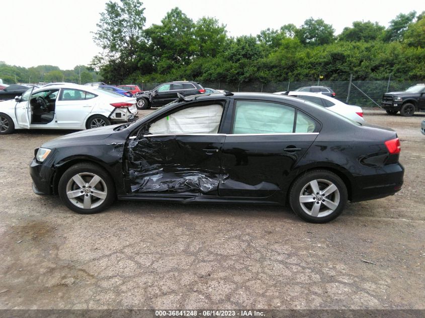 2015 VOLKSWAGEN JETTA SEDAN 2.0L TDI SE - 3VWLA7AJ0FM287594