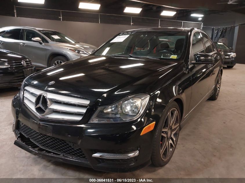 2013 MERCEDES-BENZ C-CLASS C 300 - WDDGF8AB8DR267793
