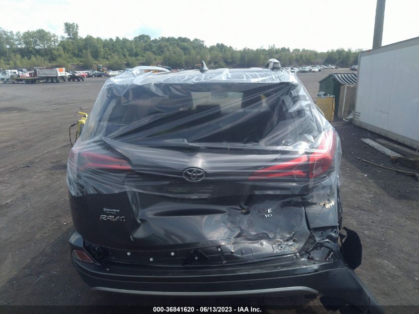 2018 TOYOTA RAV4 XLE/ADVENTURE - JTMRFREV1JD247052