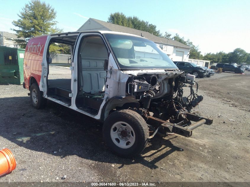 2015 CHEVROLET EXPRESS CARGO VAN - 1GCWGFCF1F1151988