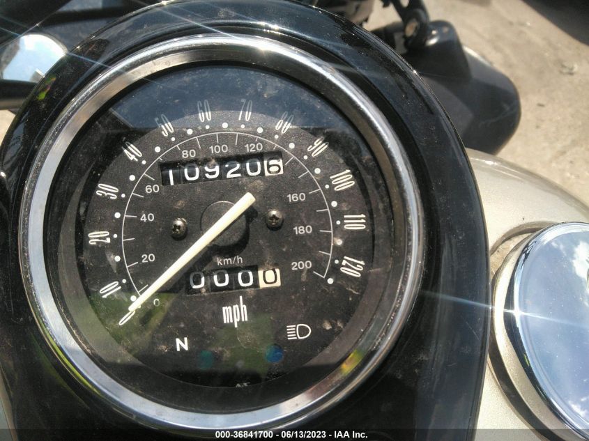 2000 KAWASAKI VN800 C JKBVNCC18YA007819