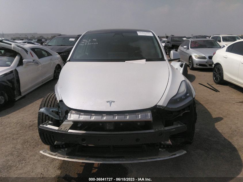 5YJYGDEE8LF038849 Tesla Model Y LONG RANGE 11