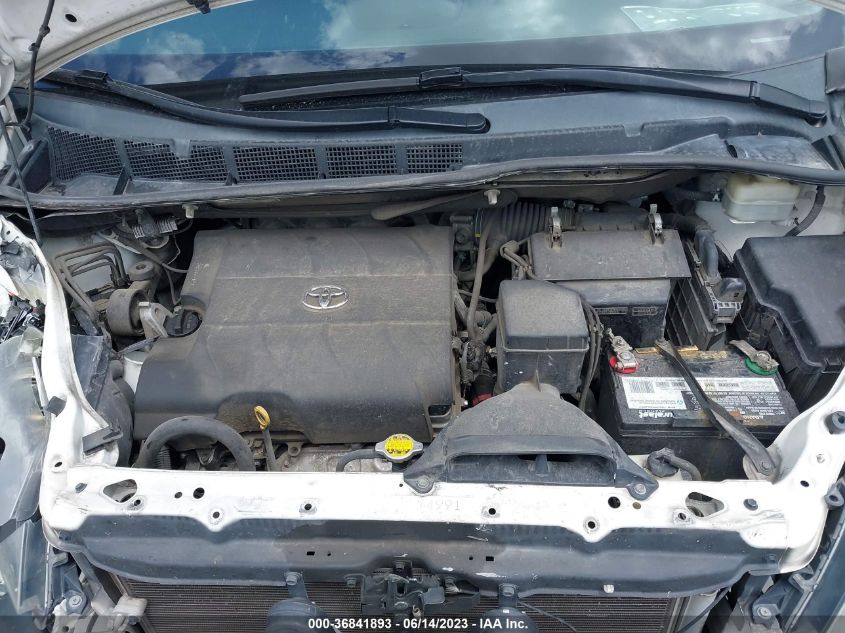 2015 TOYOTA SIENNA SE - 5TDXK3DCXFS616020