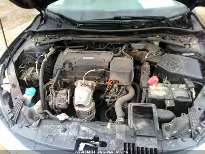 2017 HONDA ACCORD SEDAN EX-L - 1HGCR2F89HA224810