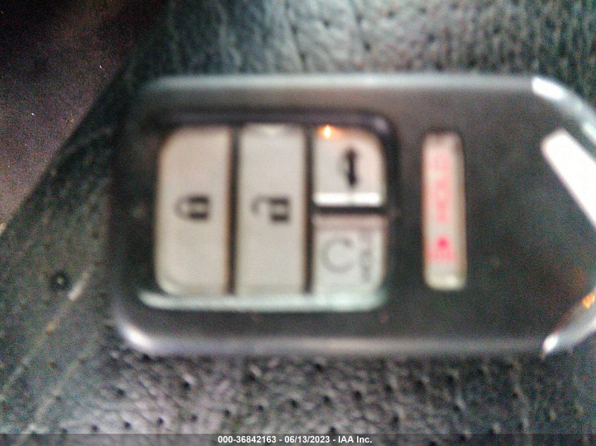 2017 HONDA ACCORD SEDAN EX-L - 1HGCR2F89HA224810