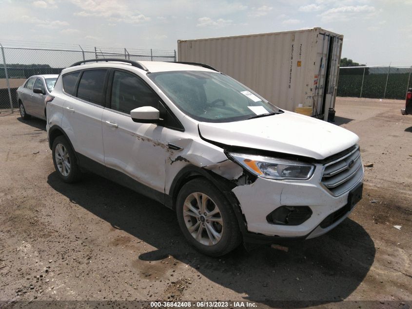 1FMCU9GD8JUC03612 2018 FORD ESCAPE, photo no. 1