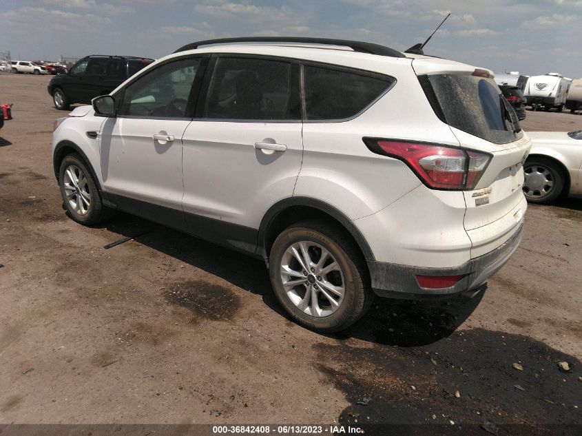 1FMCU9GD8JUC03612 2018 FORD ESCAPE, photo no. 3