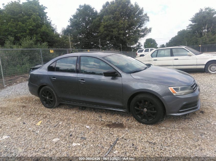 2015 VOLKSWAGEN JETTA SEDAN 1.8T SE - 3VWD07AJ7FM413683