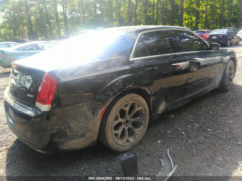 2015 CHRYSLER 300 LIMITED - 2C3CCAAG5FH882149