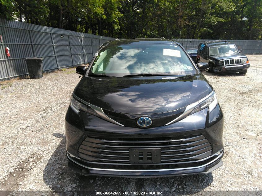 2021 TOYOTA SIENNA LIMITED/PLATINUM - 5TDZSKFC8MS006128