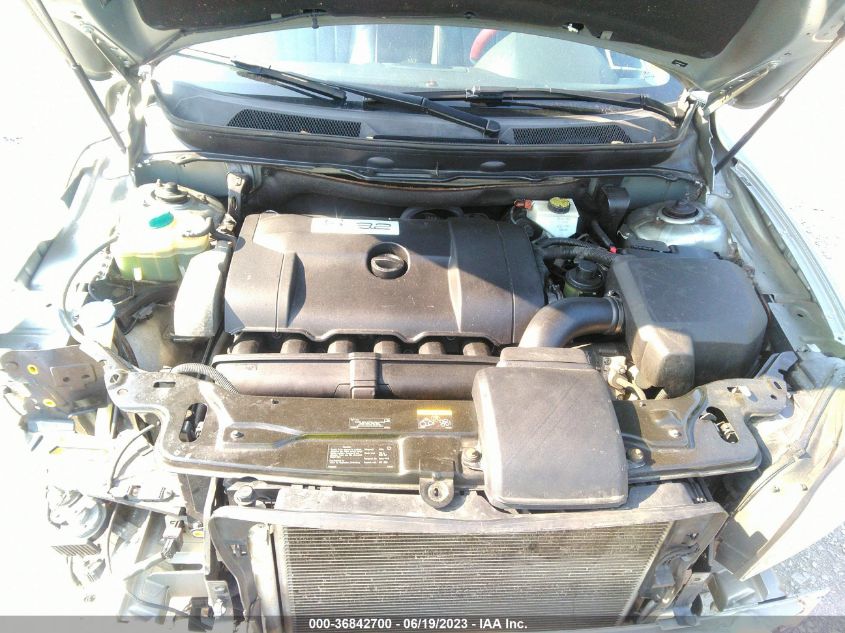 2013 VOLVO XC90 - YV4952CZ8D1644356