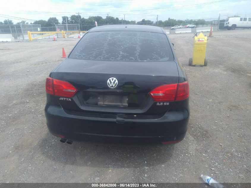 2013 VOLKSWAGEN JETTA SEDAN SE - 3VWDX7AJXDM405831