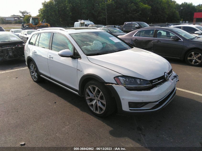 3VWH17AU0HM503818 VOLKSWAGEN GOLF ALLTRACK SEL 2017