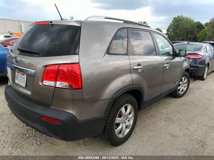 2013 KIA SORENTO LX - 5XYKTDA2XDG352896