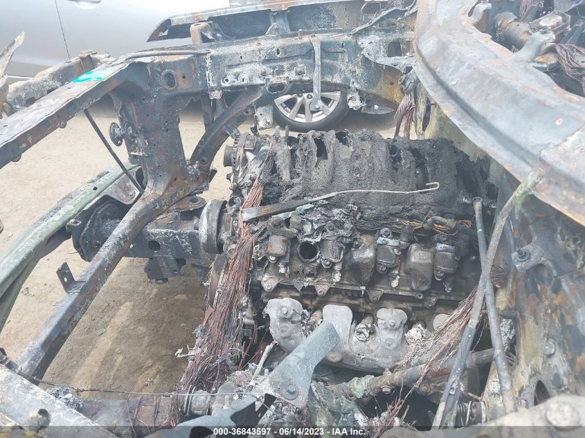 2020 GMC SIERRA 1500 SLT - 3GTP8DED1LG318025