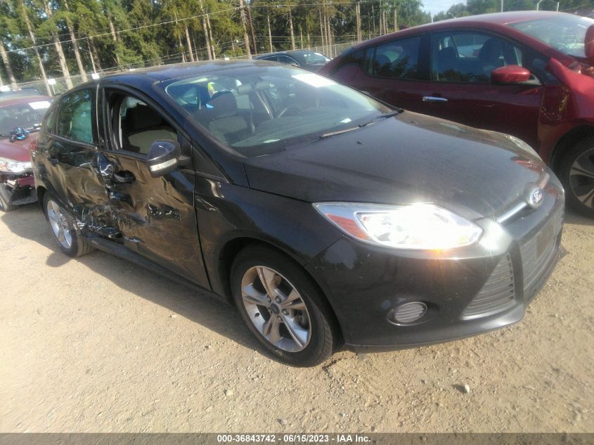 2014 FORD FOCUS SE - 1FADP3K24EL330619