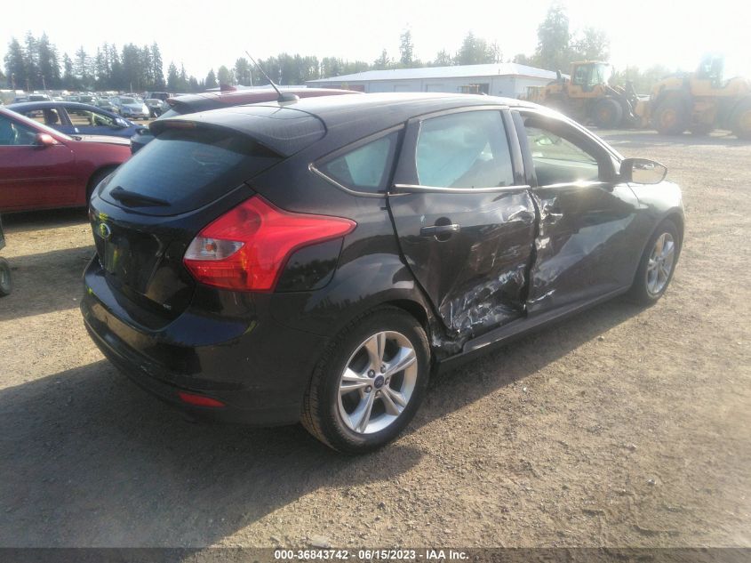 2014 FORD FOCUS SE - 1FADP3K24EL330619