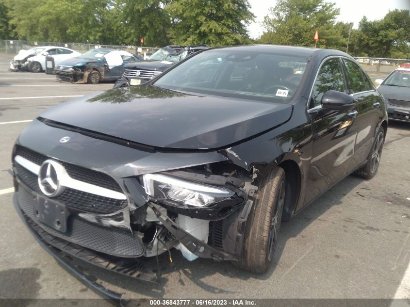2019 MERCEDES-BENZ A-CLASS A 220 - WDD3G4FB1KW023706