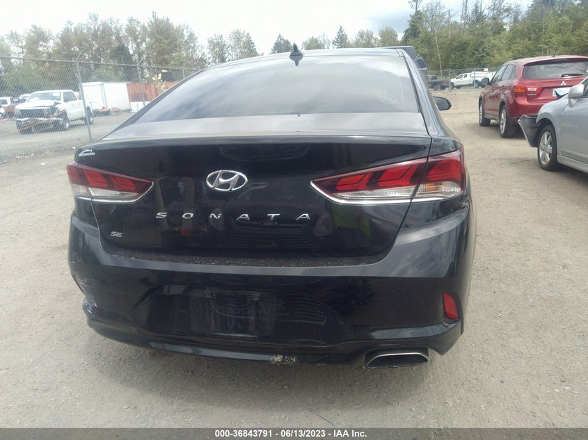 VIN 5NPE24AF8JH692717 2018 HYUNDAI SONATA SE