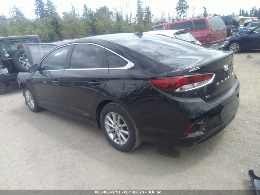 VIN 5NPE24AF8JH692717 2018 HYUNDAI SONATA SE