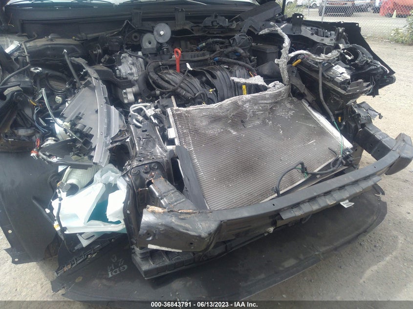 VIN 5NPE24AF8JH692717 2018 HYUNDAI SONATA SE