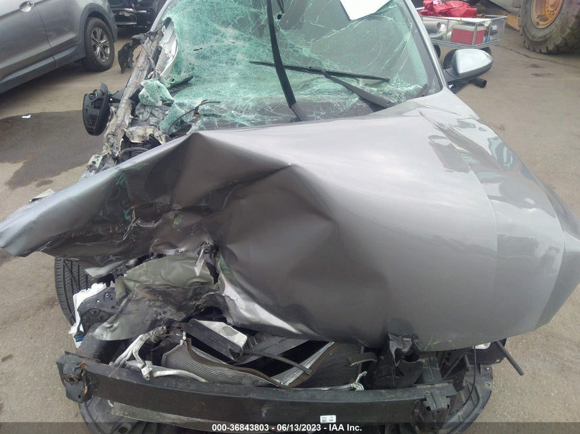 VIN 3KPF24AD0NE503068 2022 KIA FORTE LXS